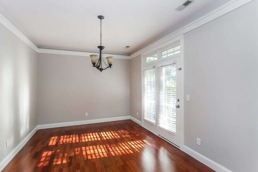 Building Photo - 3918 Wilgrove Way Dr