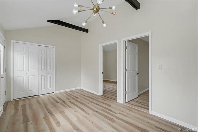 Building Photo - 246 Orchard Dr