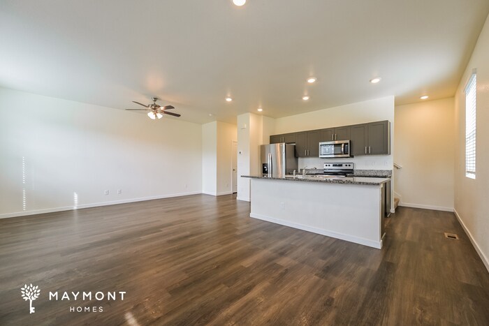 Building Photo - 13442 Oneida Ln