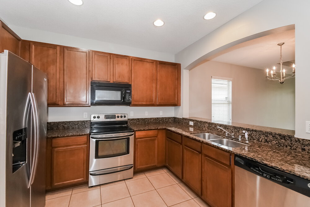 Building Photo - 11997 Alexandra Dr