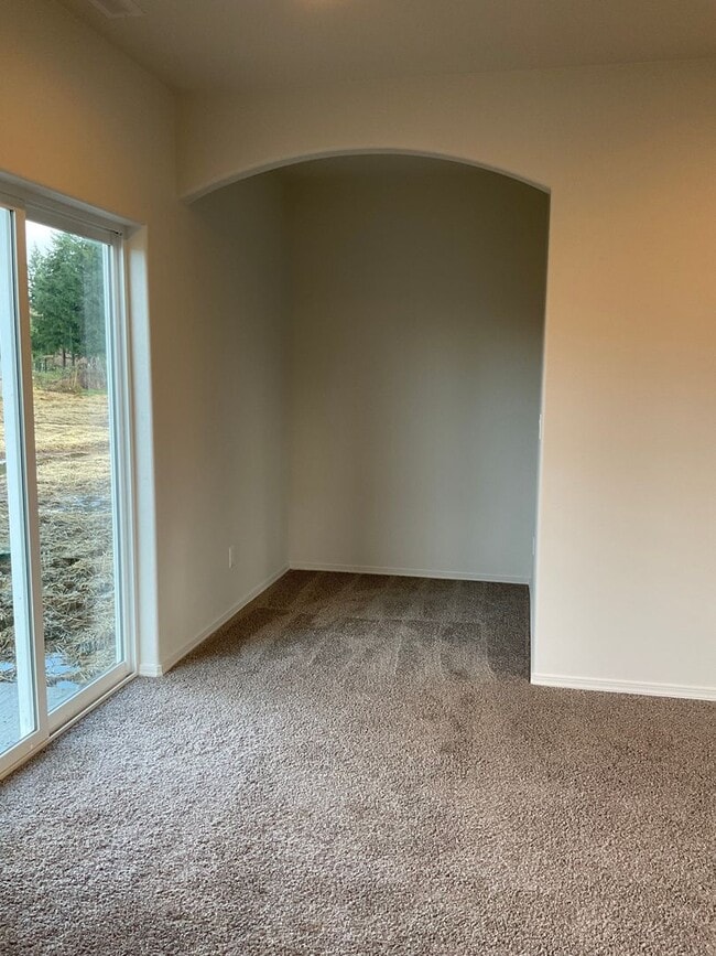 Building Photo - 627 Koontz Rd