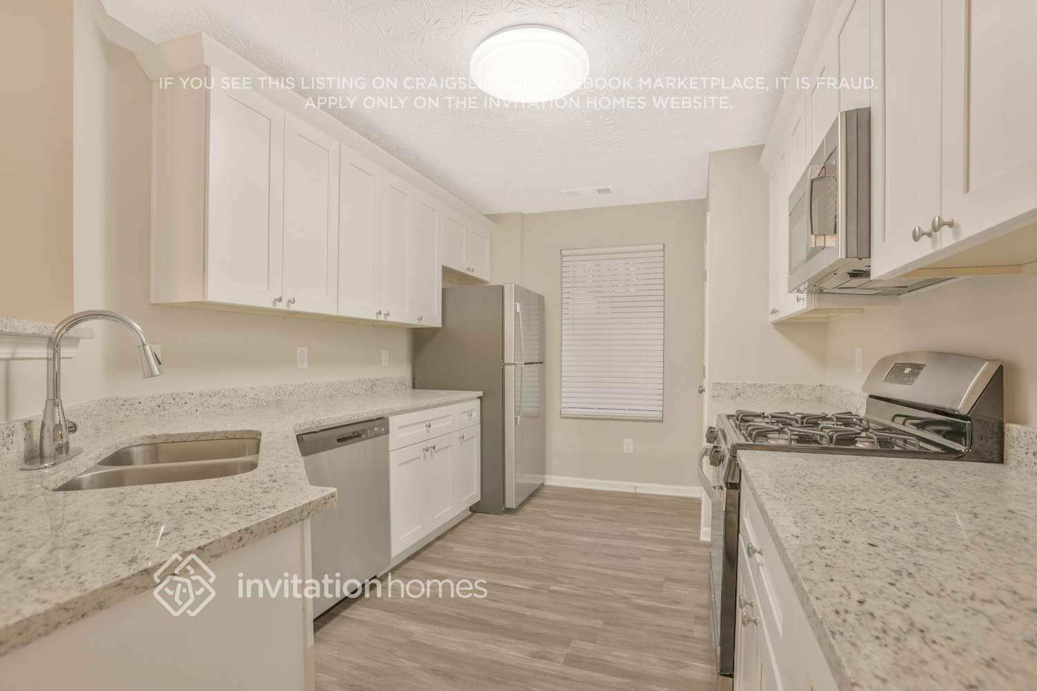 Building Photo - 3227 Sable Run Rd