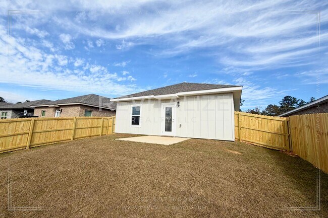 Building Photo - $100 OFF First 3 Months! New Construction 4 Bed 2 Bath Cottage in Spanish Fort