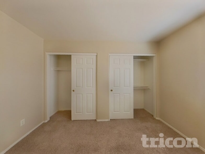 Building Photo - 16015 N 30th St