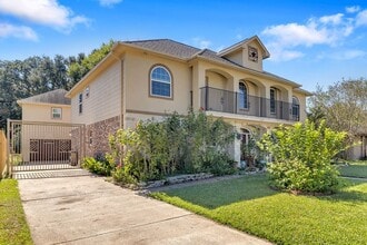 Building Photo - 16017 Congo Ln