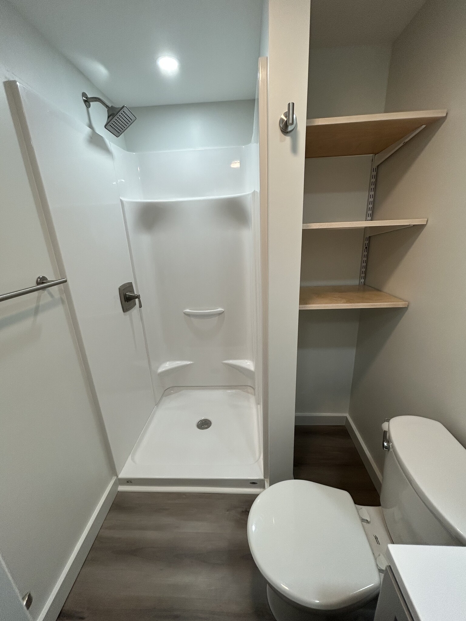 All new bathroom - 323 Water St