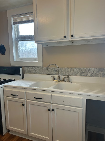 Building Photo - 100 Federal St