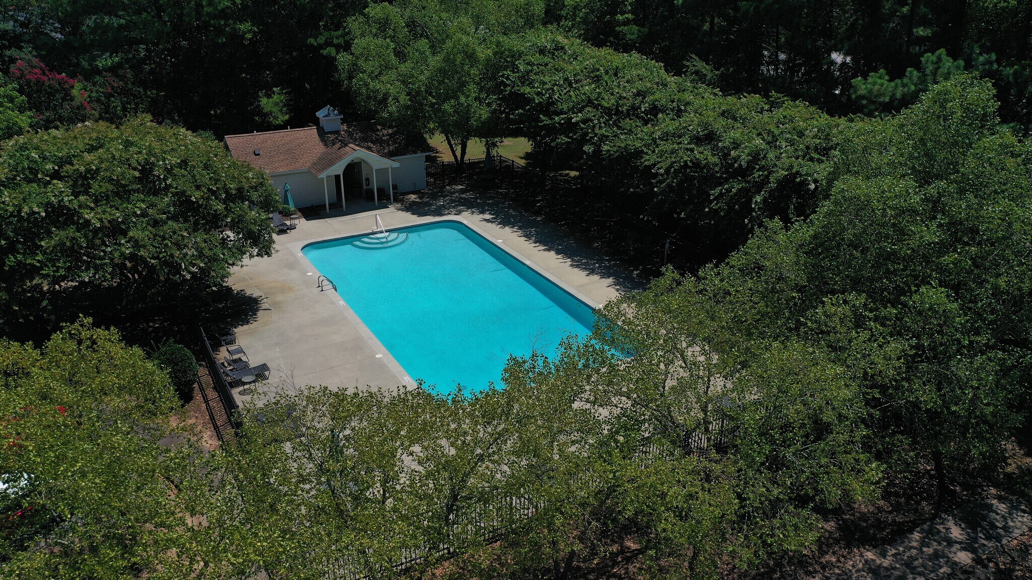 Building Photo - 1122 Chenille Dr