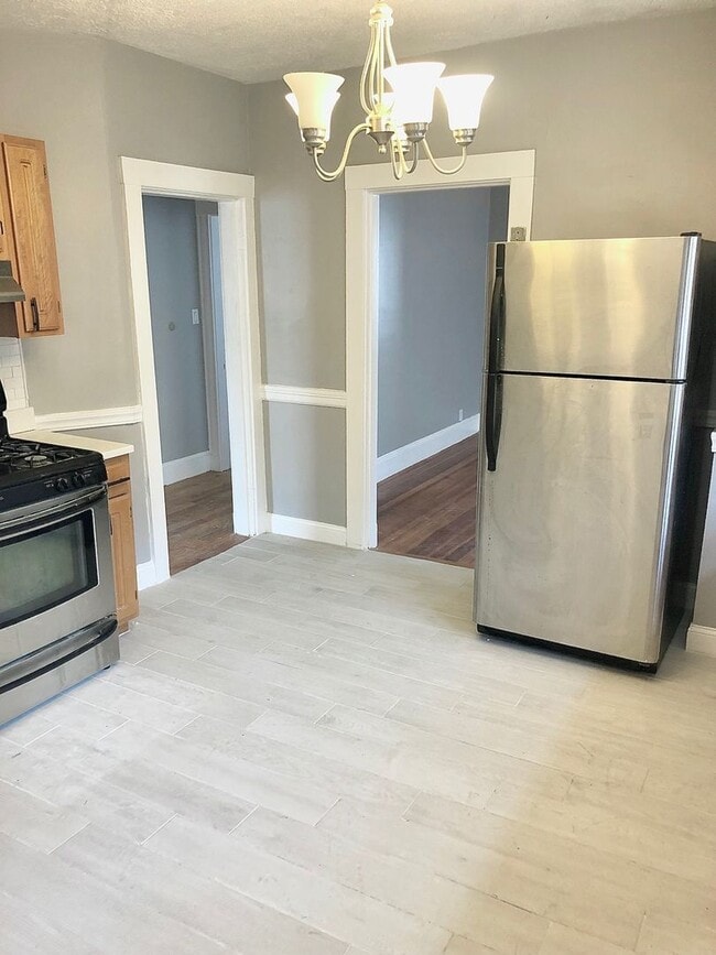 Building Photo - 19 Archdale Rd