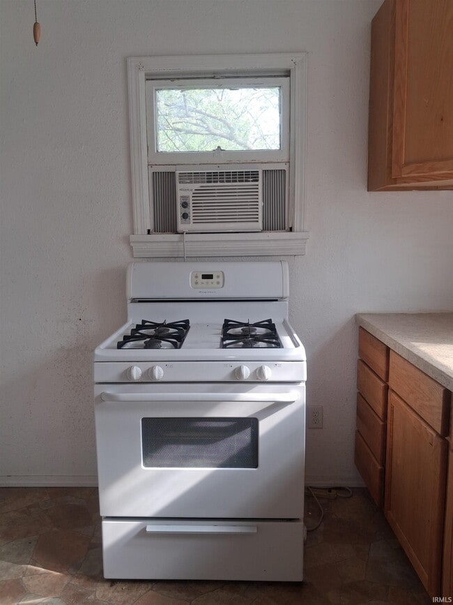 Building Photo - 2801 Pennsylvania St