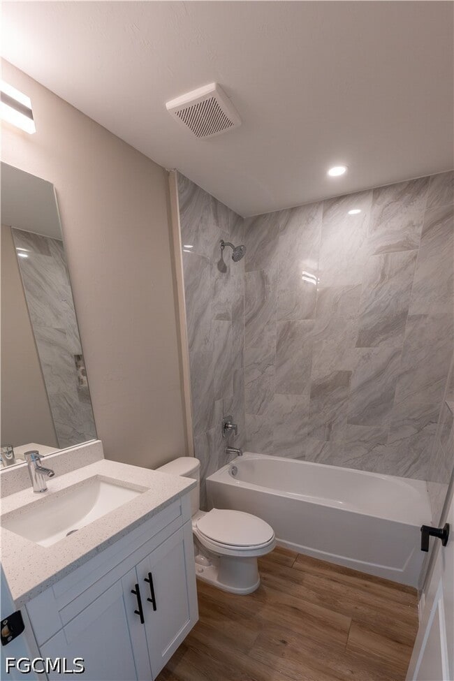 Building Photo - 4535 San Antonio Ln
