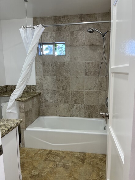 TILED SHOWER/BATH - 10949 Massachusetts Ave