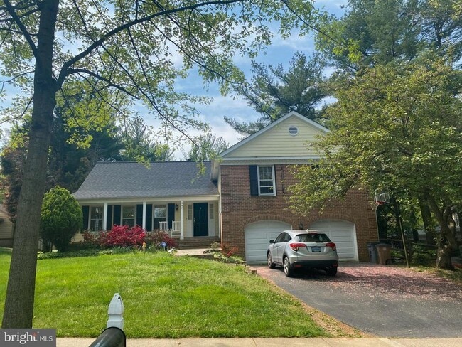 Building Photo - 947 Farm Haven Dr