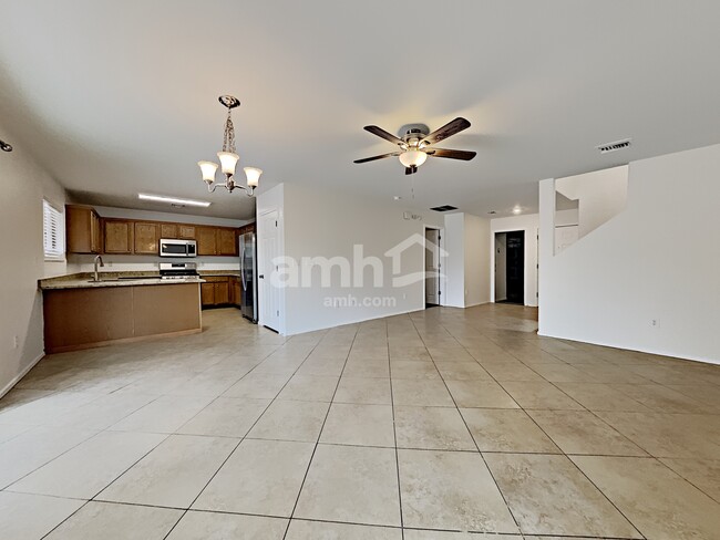 Building Photo - 341 W Amber Hawk Ct