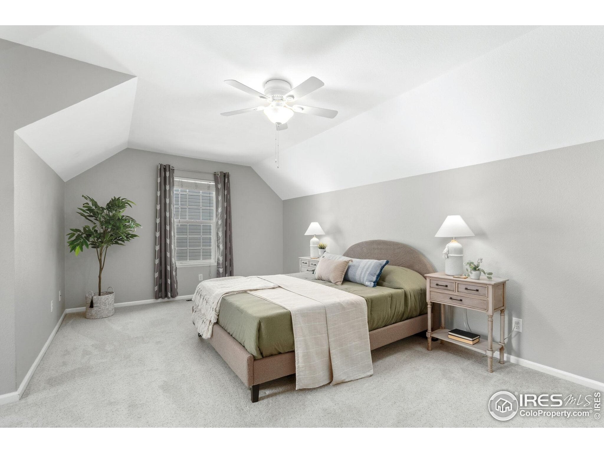 Building Photo - 2908 Des Moines Dr