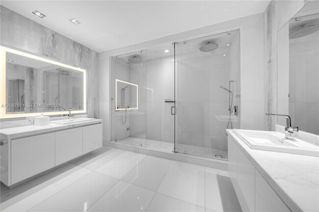 Building Photo - 330 Sunny Isles Blvd