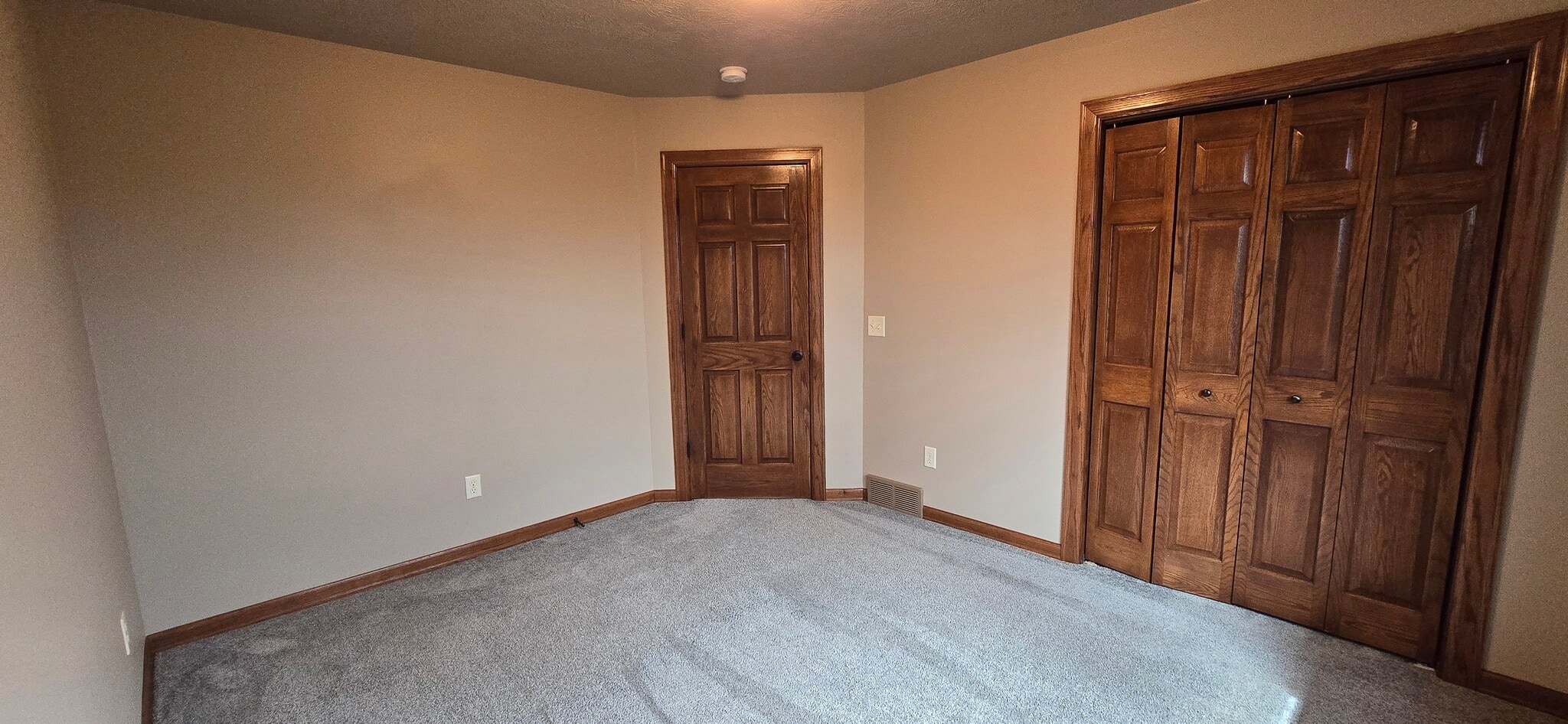 Bed 2, View 2 - 8413 W 53rd St