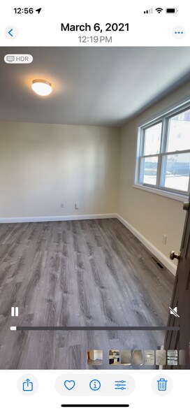 Primary Photo - 100 Smith St