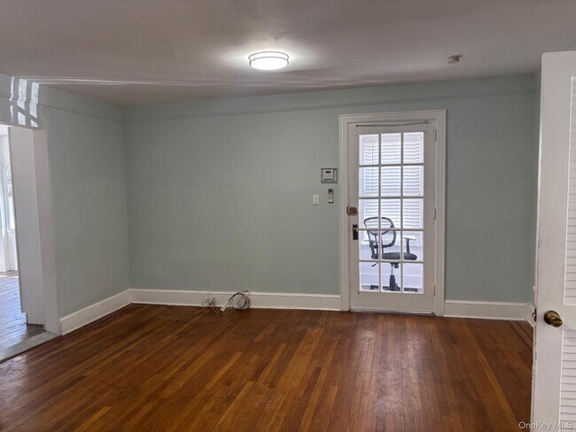 Building Photo - 267 Plainfield Ave