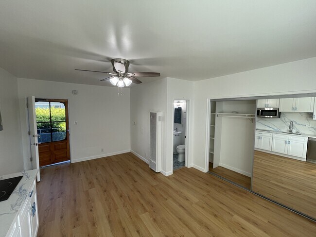 Interior Photo - Navy Street Apartments