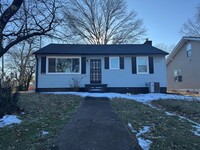 Building Photo - 2 Bedroom House With Carport