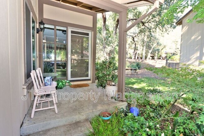Building Photo - 6913 Navarro Ct