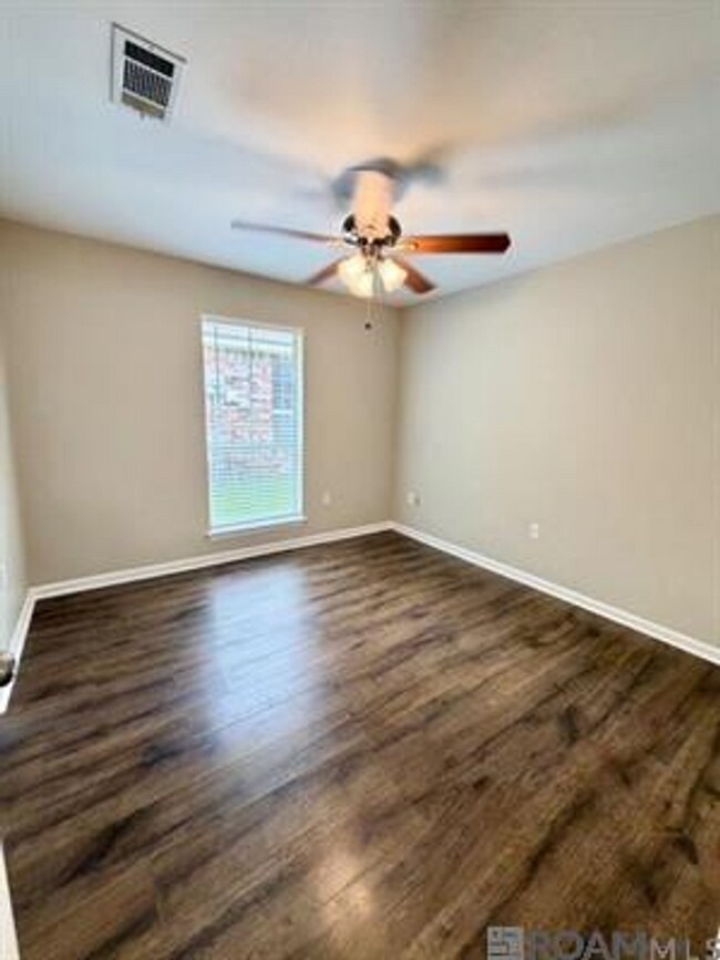 Building Photo - 4126 Stumberg Ln