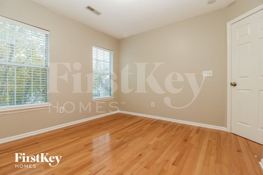 Building Photo - 103 Monsarret Ln