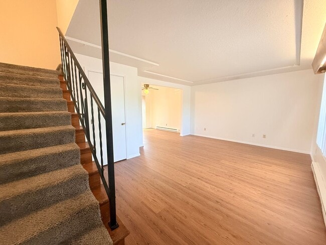 Building Photo - Update 2 Bedroom with Fenced Yard and Water/ Swear & Garbage Paid!