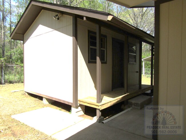 Building Photo - 42 Creekridge Cir
