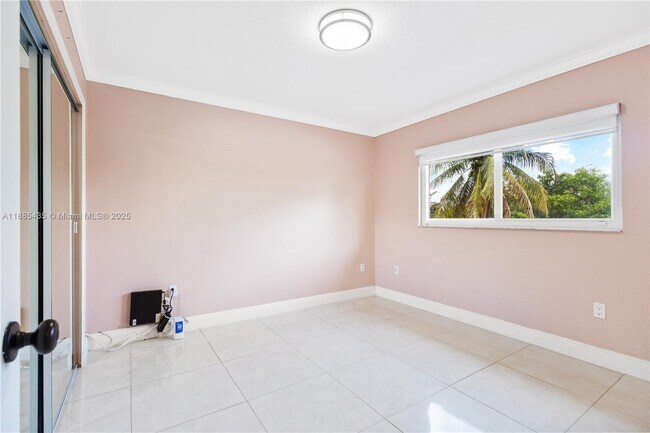Building Photo - 15823 SW 79th St
