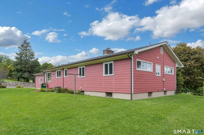 Building Photo - 67 Barclay Dr