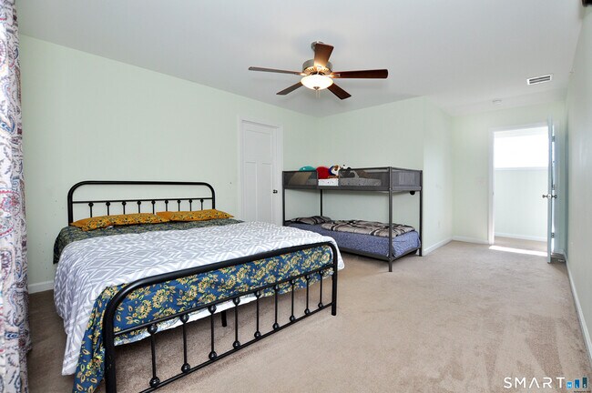 Building Photo - 103 Old Village Cir