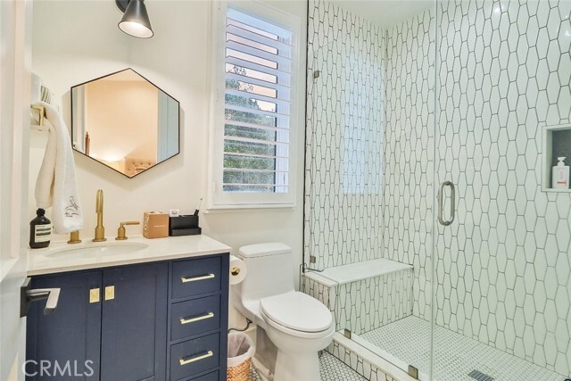 Building Photo - 5041 Palomar Dr