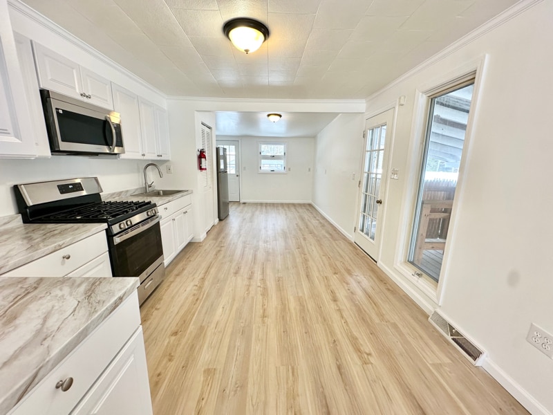 Building Photo - 114 Melini Ave