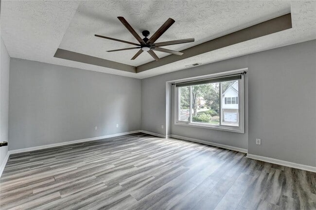 Building Photo - 702 Ashley Glen Ln