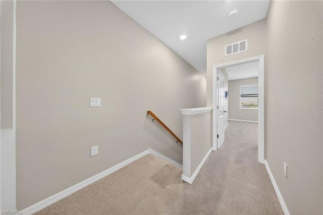 Building Photo - 2898 Blossom Wy