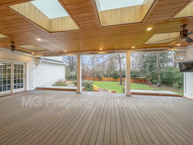 Building Photo - 4023 Arbor Way