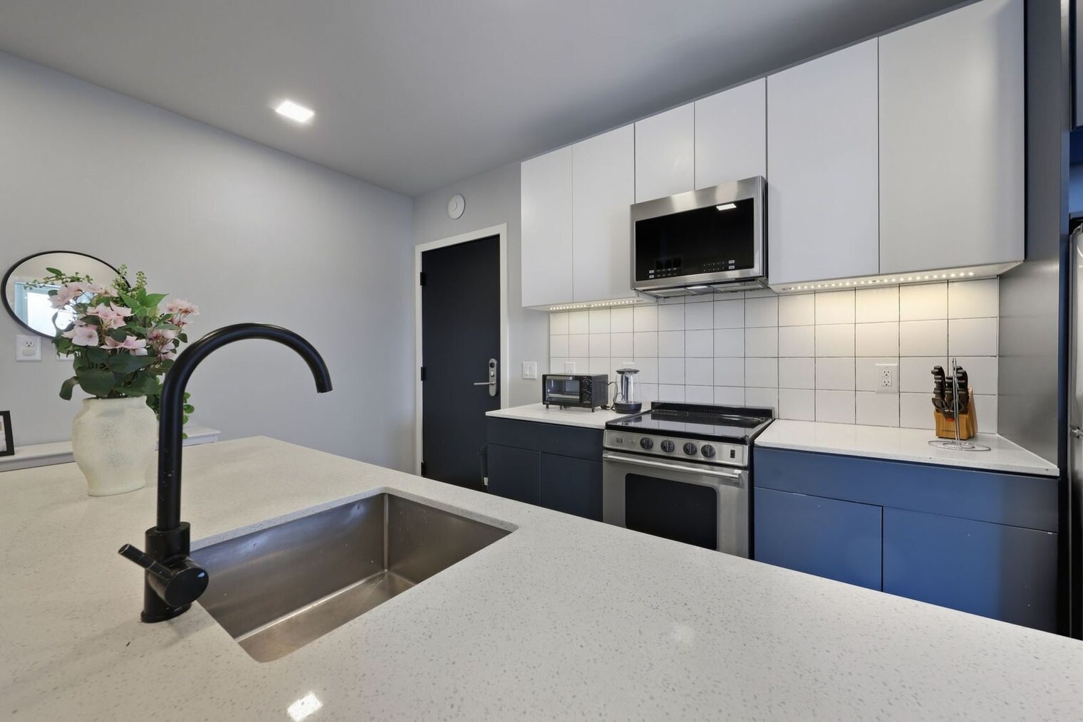 Building Photo - 1151 N 3rd St