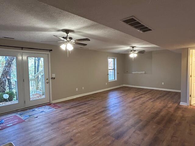 Building Photo - 3096 Roundway Down Ln