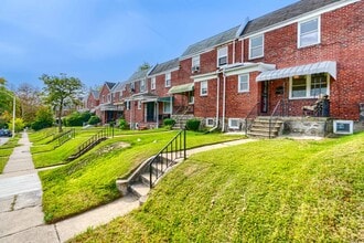 Building Photo - 2716 N Longwood St