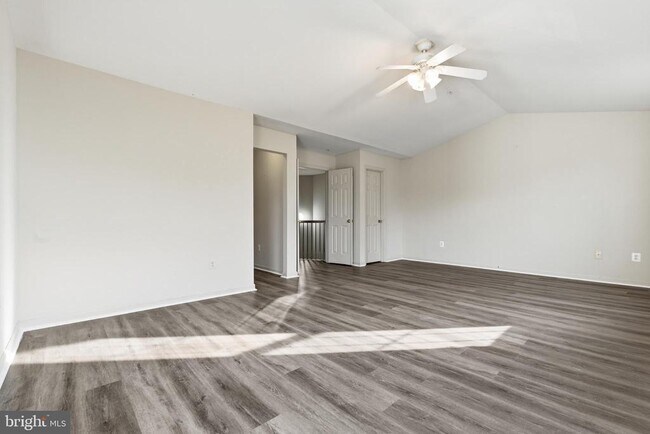 Building Photo - 2109 Bristol Dr