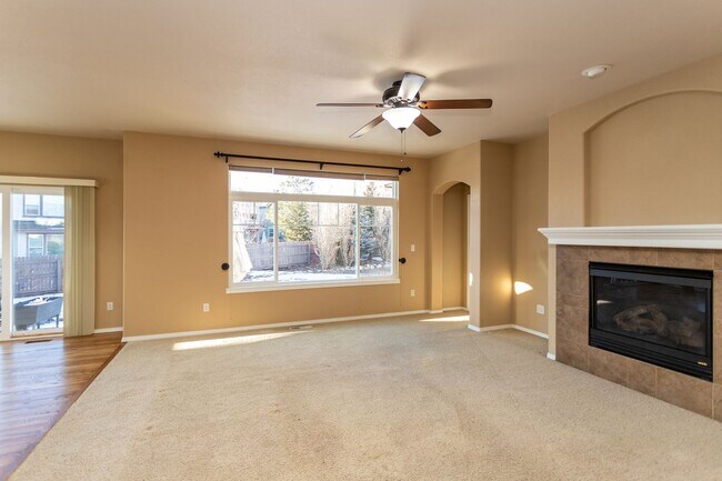 Building Photo - 9922 Red Sage Dr