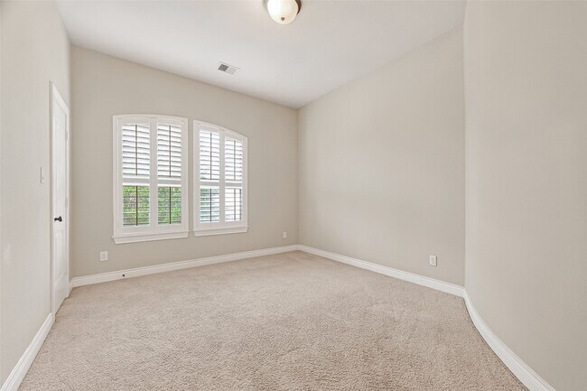 Building Photo - 4307 Madera Creek Ln