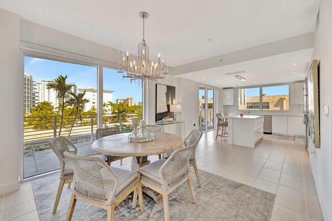 Building Photo - 612 Bayshore Dr