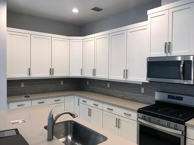 Building Photo - 4845 Marston Ln
