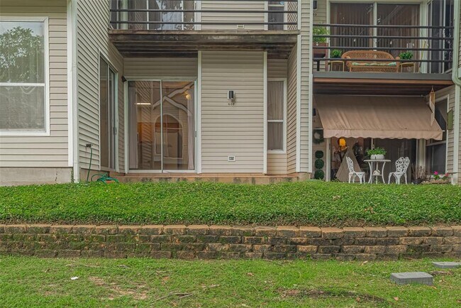 Building Photo - 3315 Golden Trails Dr
