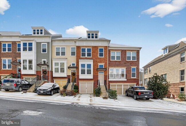 Building Photo - 42671 Redeemer Terrace