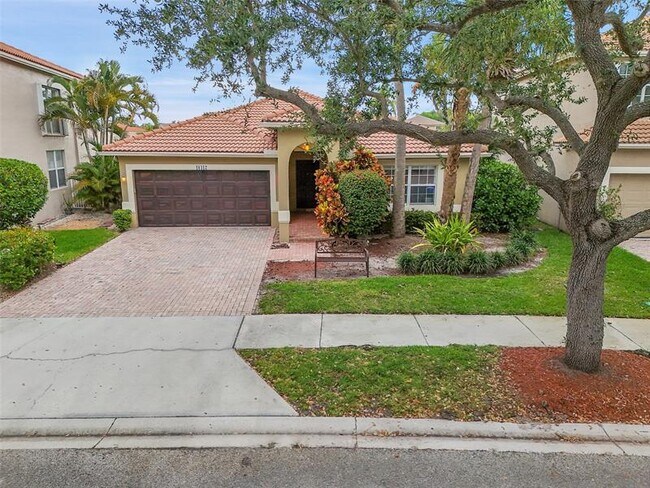 Building Photo - 16417 Sapphire Pl