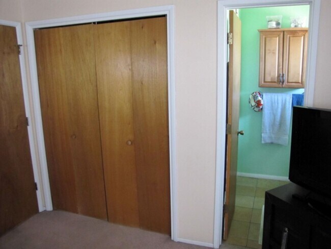 Building Photo - 3BR/2BA w/ central A/C in Sierra Vista, AZ